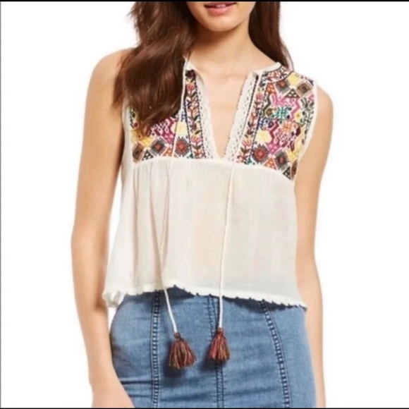 Free People Tops - Free People Boho Lohri Embroidered Sleeveless Top